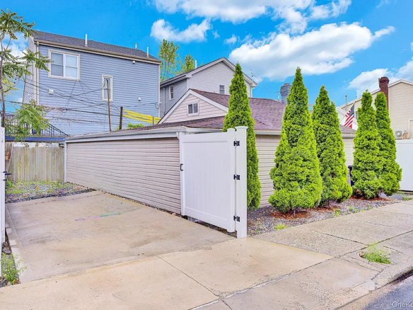 Luxury Homes for Sale in New York