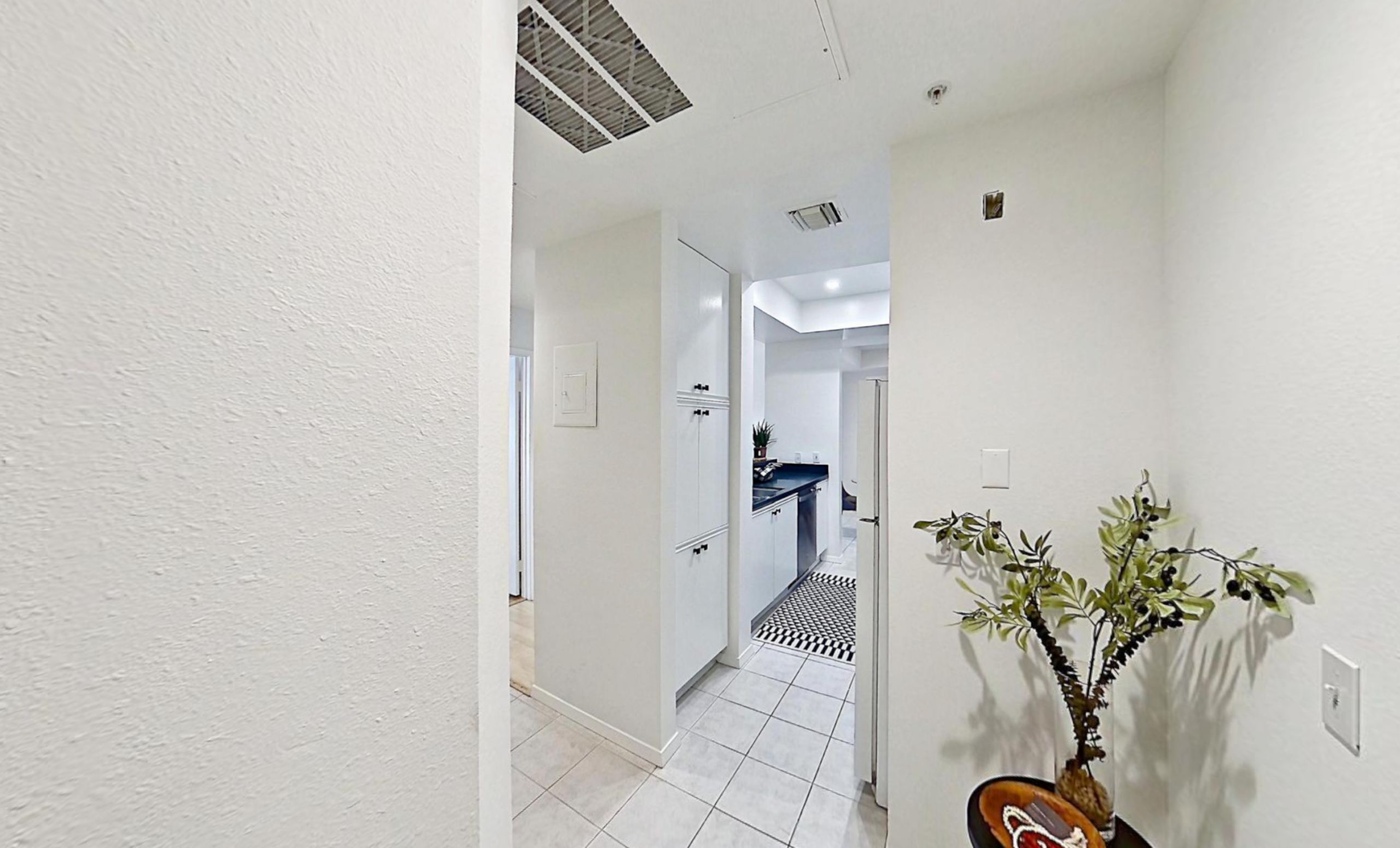 residential apartment for sale in Los Angeles